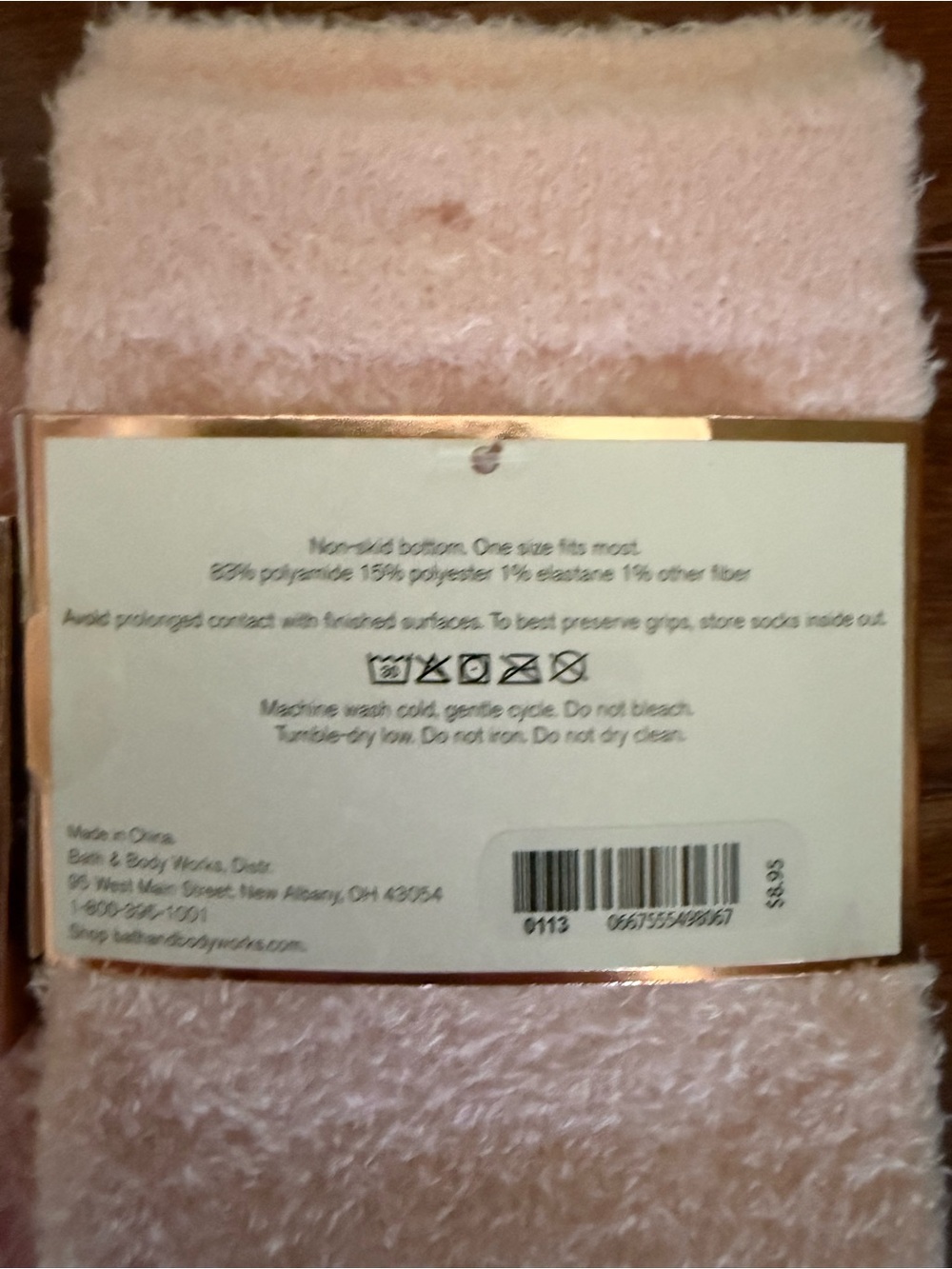 Bath & Body Works Pink Polar Bear Crown Shea-Infused Lounge Socks - Picture 4 of 4
